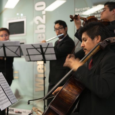 YES_SYR - A Marathonperformance