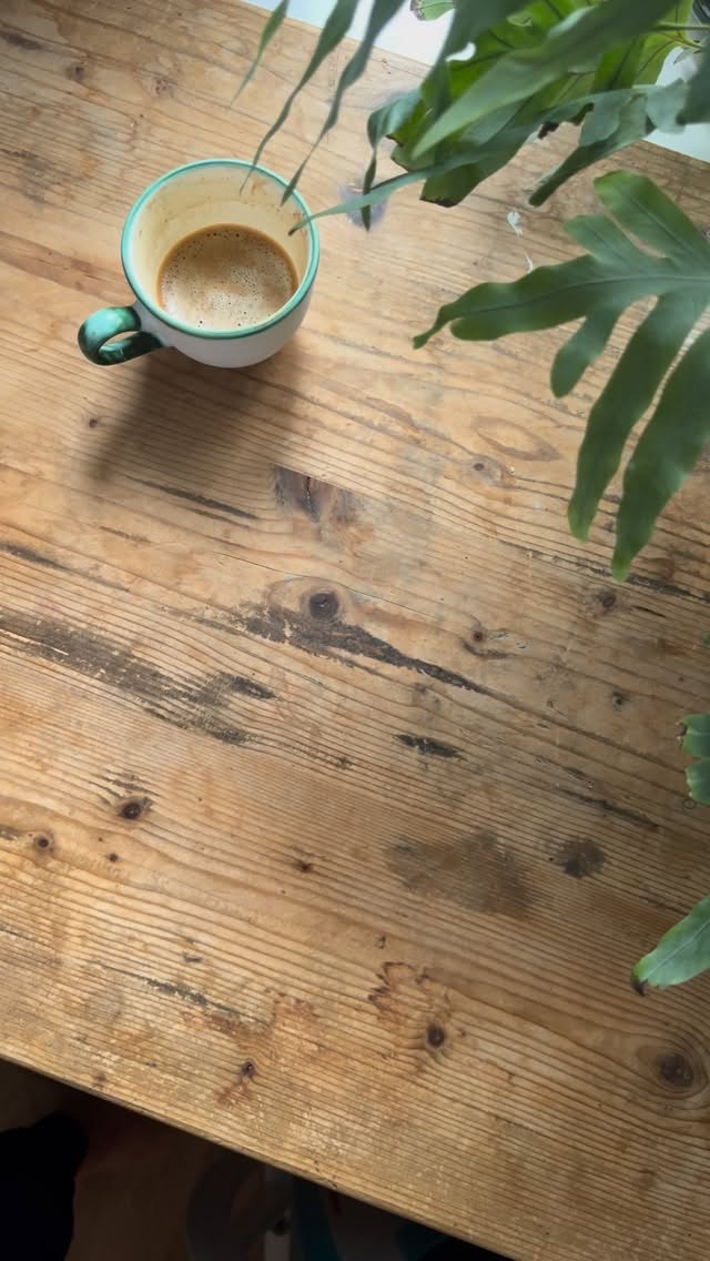 🎨=👽 It almost feels like being an alien to art by being an artist yourself....